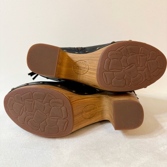 Kork-Ease Dianna Block Heel Platform Bootie in Black Size 7 - Picture 15 of 15